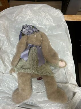 Bearington Leah 4116 Plush Bunny with Green Knit Cardigan, hydrangea and bonnet.